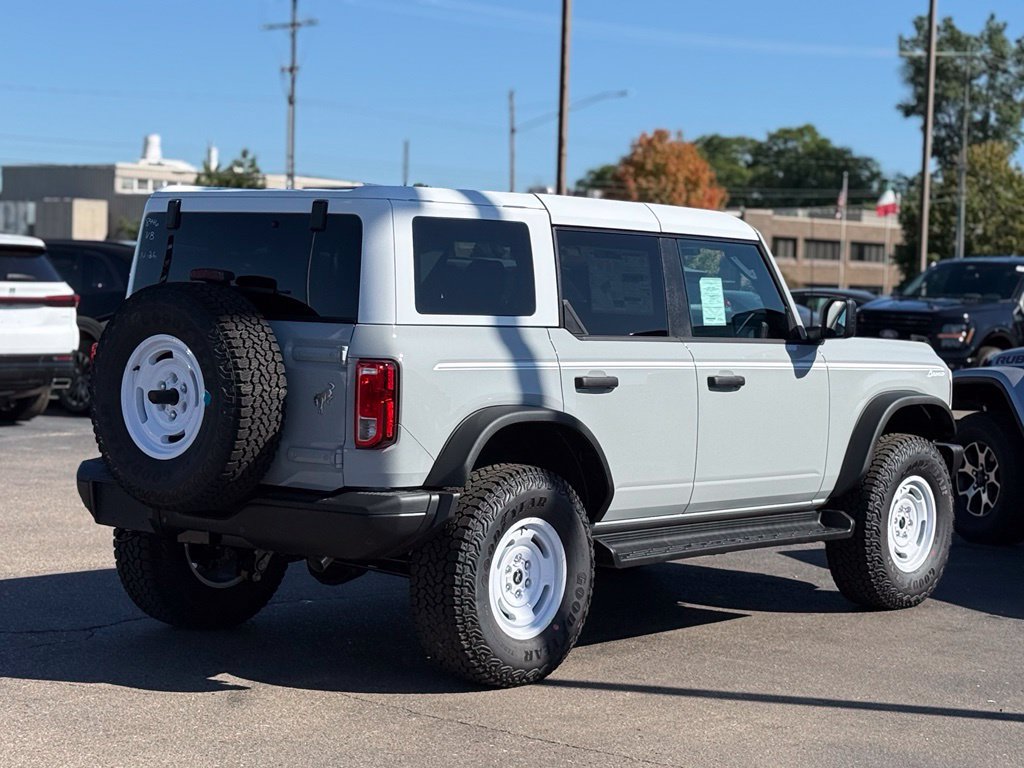 New 2026 Ford Bronco Heritage Edition AWD/4WD image 35