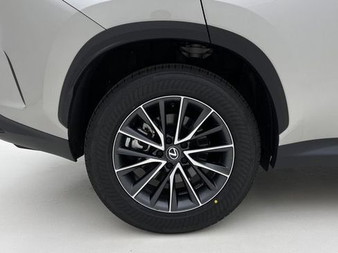Certified 2025 Lexus NX 350 AWD w/ Accessory Package (2T) image 28