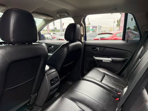 Used 2013 Ford Edge Limited w/ Driver Entry Pkg FWD image 20
