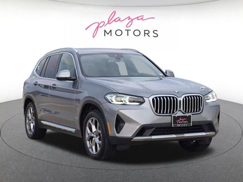 Used 2023 BMW X3 xDrive30i w/ Convenience Package AWD/4WD image 3