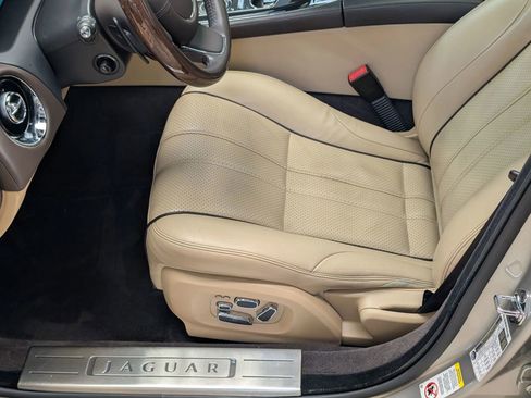 Used 2013 Jaguar XJ L Portfolio image 16