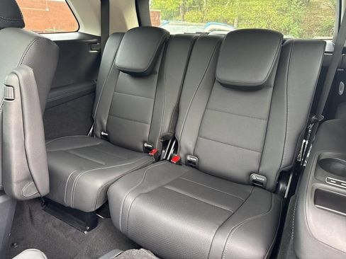 Certified 2026 Mercedes-Benz GLS 450 4MATIC image 12