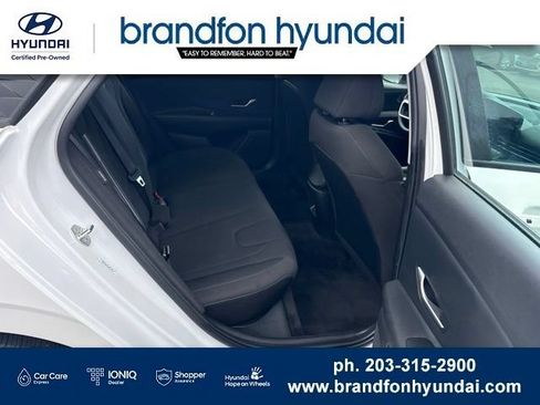 Certified 2024 Hyundai Elantra SEL FWD image 25