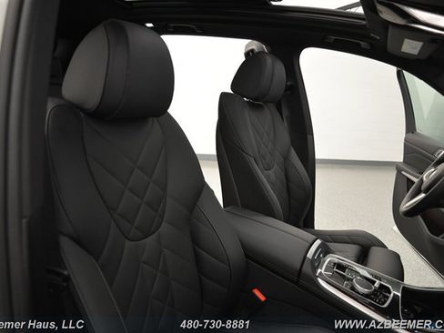 Used 2026 BMW X5 sDrive40i w/ M Sport Package RWD image 25