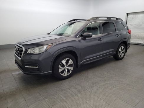 Used 2020 Subaru Ascent Premium w/ Convenience Package image 2