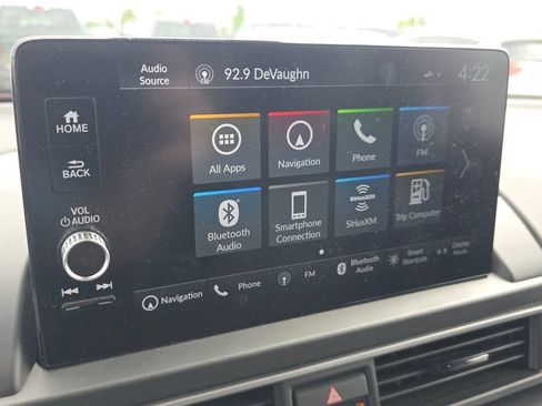 Used 2025 Honda Pilot Elite image 18