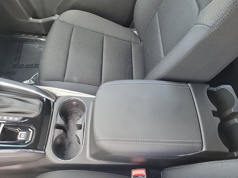 New 2026 GMC Canyon Elevation w/ Convenience Package image 17