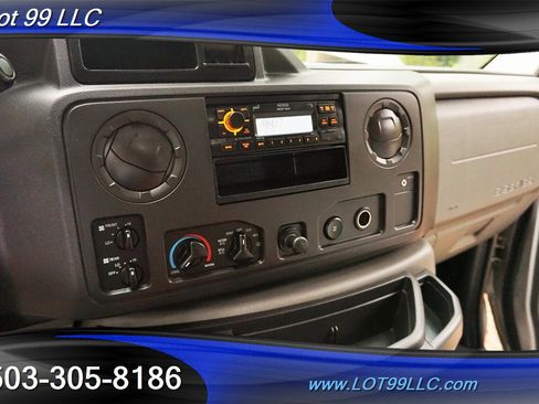 Used 2012 Ford E-350 and Econoline 350 XLT image 30