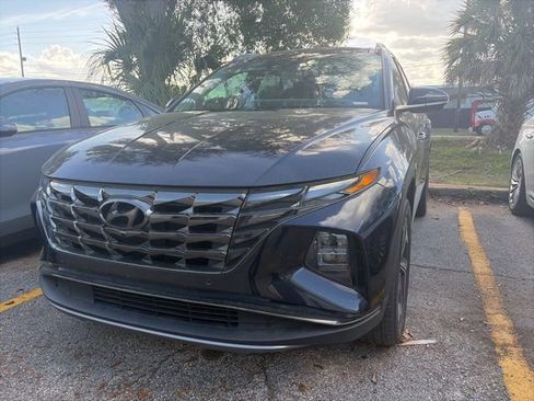 Used 2022 Hyundai Tucson Limited AWD/4WD image 2