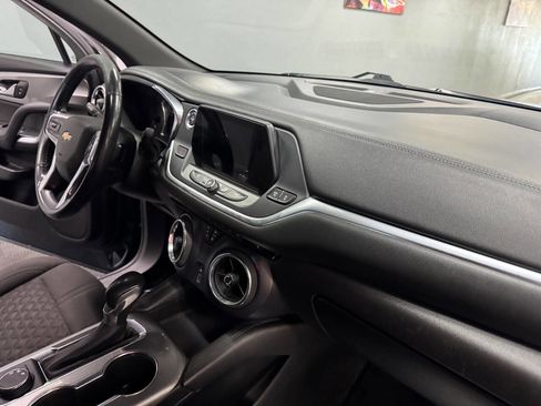Used 2019 Chevrolet Blazer LT image 53