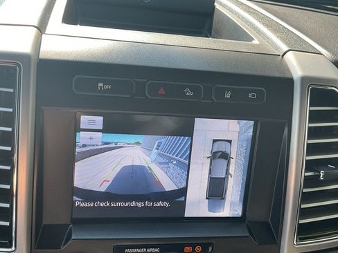 Used 2021 Ford F350 Platinum w/ Tremor Off-Road Package image 24