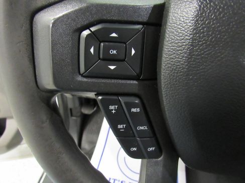 Used 2022 Ford F250 XL w/ Power Equipment Group image 36