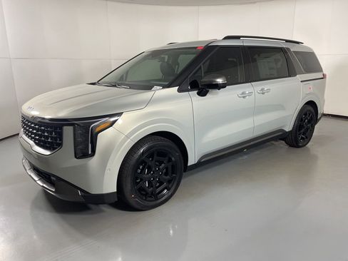 New 2026 Kia Carnival SX image 4