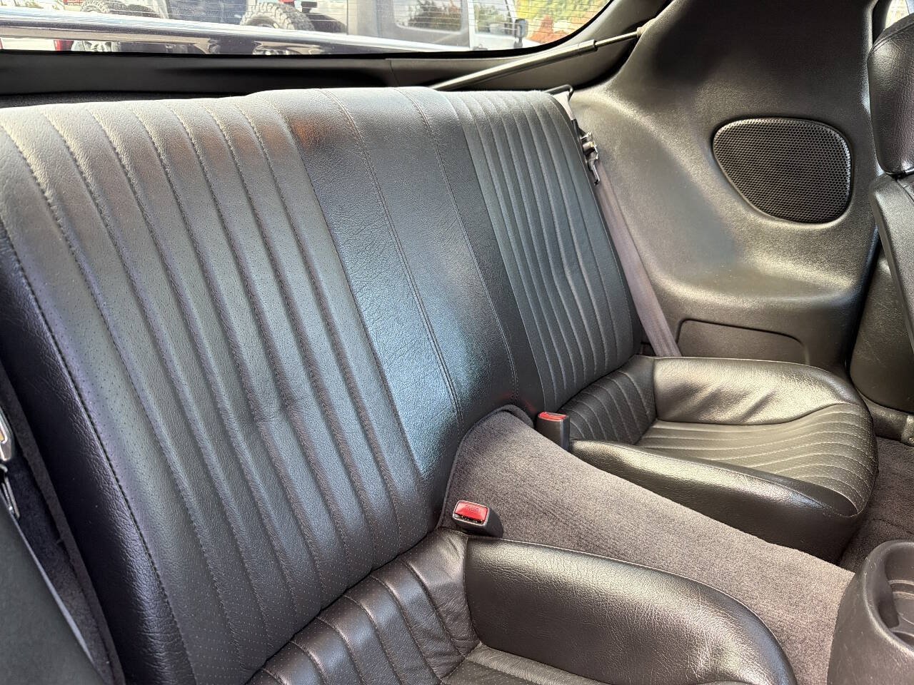 Used 2000 Pontiac Firebird Formula RWD image 25