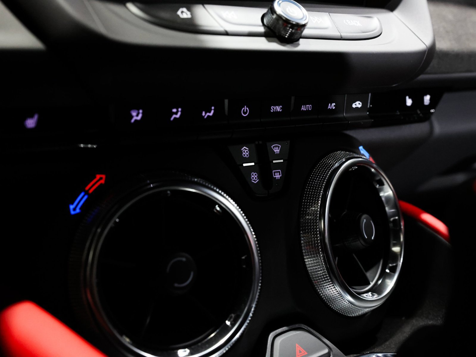 Used 2022 Chevrolet Camaro ZL1 RWD image 38