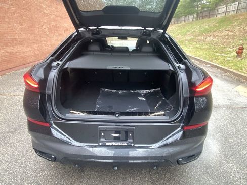 Used 2023 BMW X6 M50i w/ Executive Package image 50