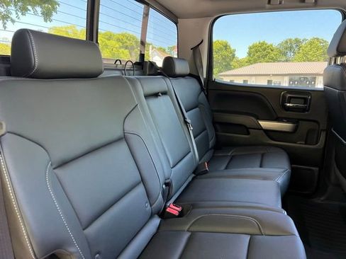 Used 2018 Chevrolet Silverado 1500 LTZ Z71 w/ LTZ Plus Package AWD/4WD image 21