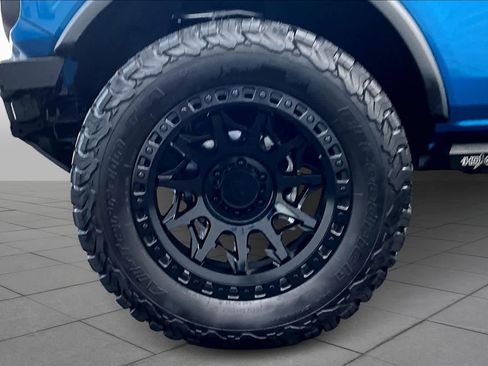 Used 2024 Ford Bronco Big Bend image 9