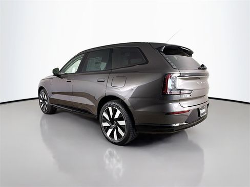 New 2025 Volvo EX90 Ultra w/ Protection Package Premier image 5