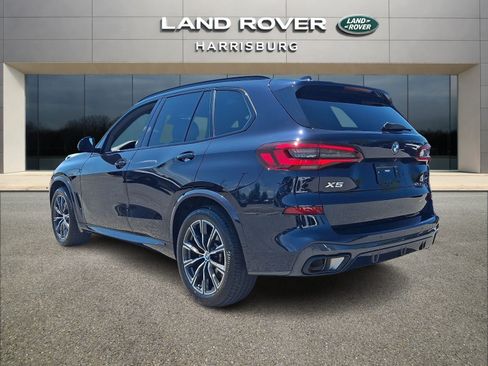 Used 2022 BMW X5 xDrive40i w/ M Sport Package AWD/4WD image 2