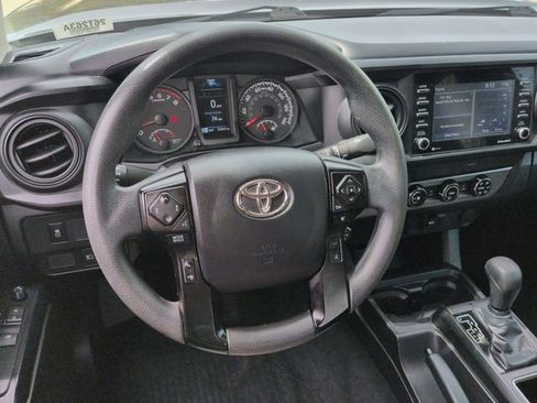 Used 2022 Toyota Tacoma SR w/ SR Convenience Package image 18