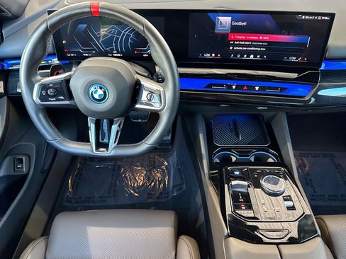 Used 2024 BMW i5 M60 w/ Premium Package AWD/4WD image 18