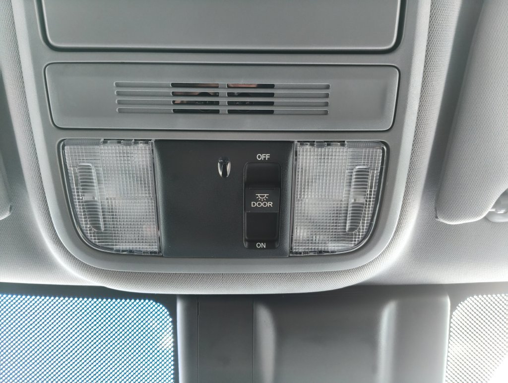 Used 2020 Honda Odyssey EX image 25