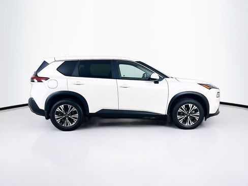 Used 2023 Nissan Rogue SV FWD image 10
