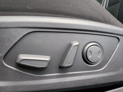 Used 2021 Hyundai Elantra SEL w/ Convenience + Premium Package FWD image 26