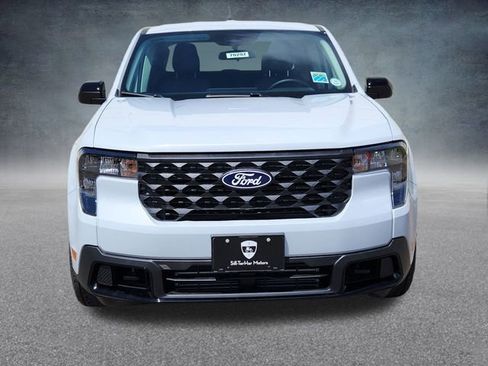 New 2025 Ford Maverick XLT w/ XLT Luxury Package image 5