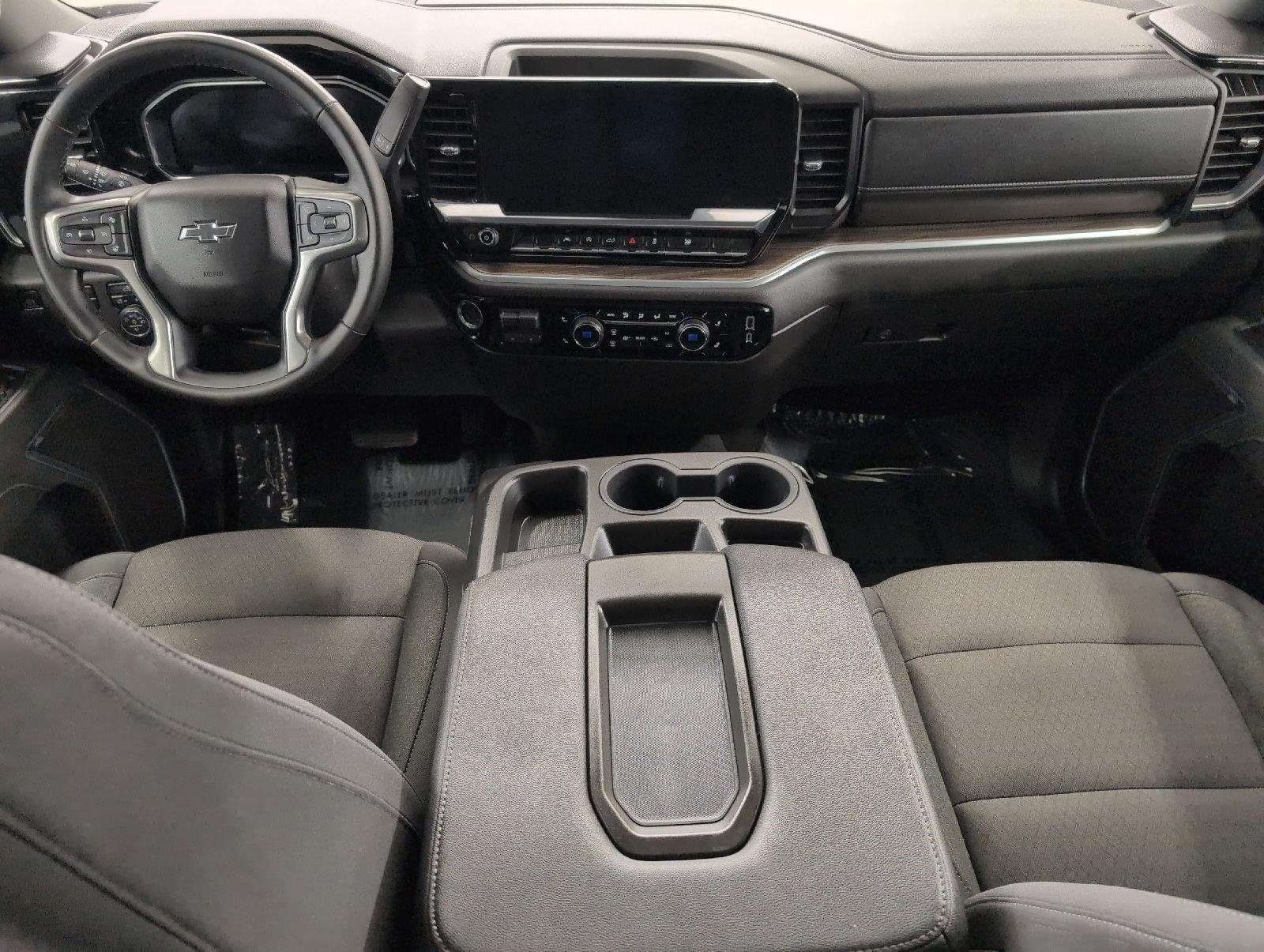 Used 2026 Chevrolet Silverado 1500 RST AWD/4WD image 7
