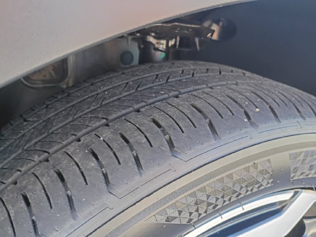 Used 2025 Kia Telluride S FWD image 29