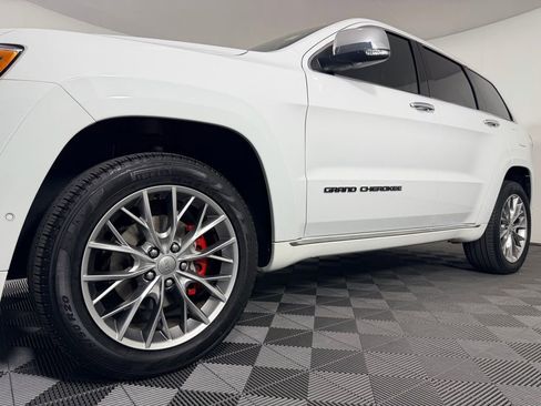 Used 2018 Jeep Grand Cherokee Summit image 11