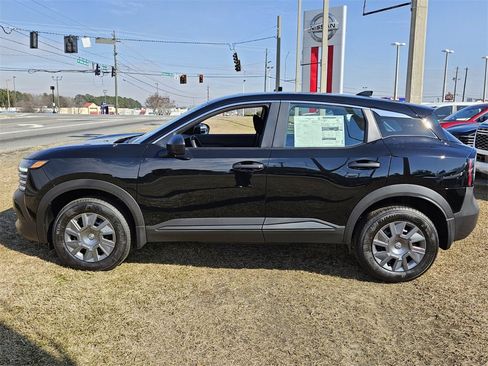 New 2026 Nissan Kicks S image 4