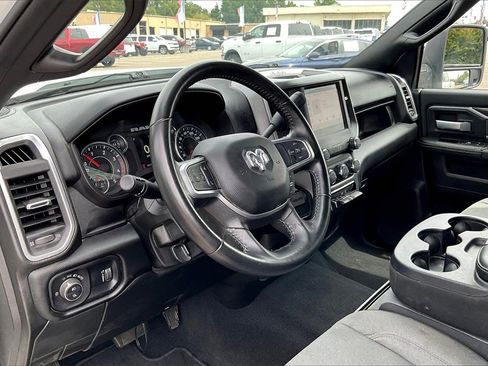 Used 2024 RAM 3500 Big Horn image 13