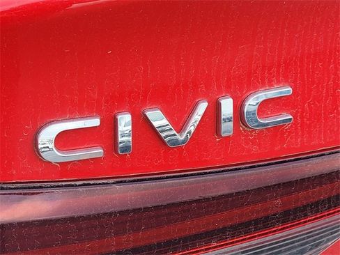 Used 2025 Honda Civic Sport image 9