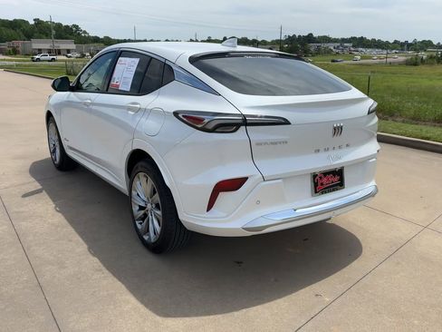 Used 2025 Buick Envista Avenir FWD image 7