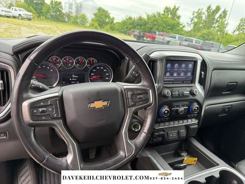 Used 2021 Chevrolet Silverado 1500 LTZ AWD/4WD image 12