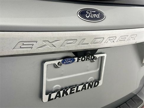 Used 2023 Ford Explorer XLT w/ Equipment Group 202A image 29
