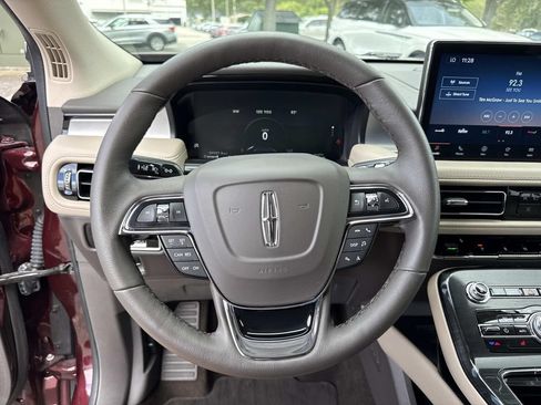 Certified 2023 Lincoln Nautilus AWD w/ Premium Package image 26