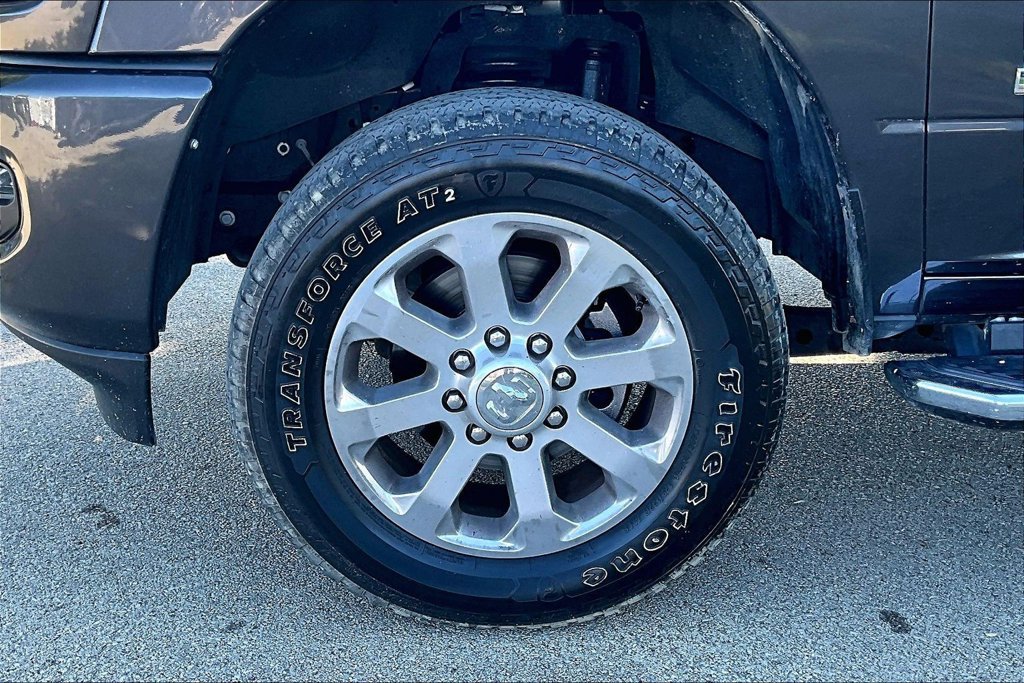 Used 2025 RAM 2500 Laramie w/ Sport Appearance Package AWD/4WD image 8