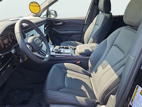 New 2025 Audi Q7 3.0T Premium Plus image 22