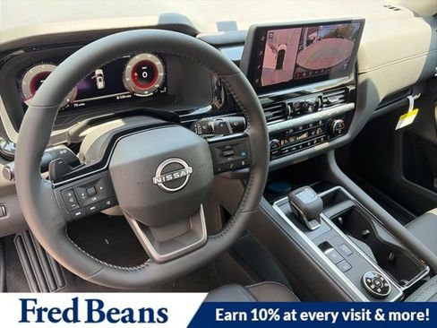 New 2026 Nissan Pathfinder SL AWD/4WD image 9