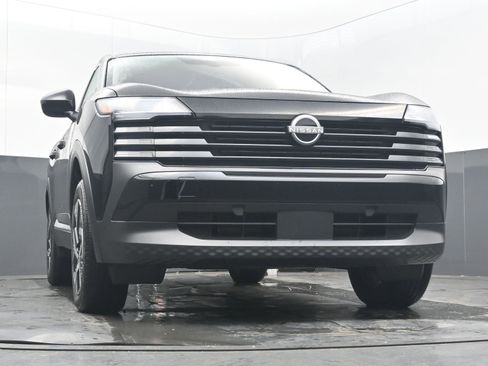 Certified 2025 Nissan Kicks SV image 22