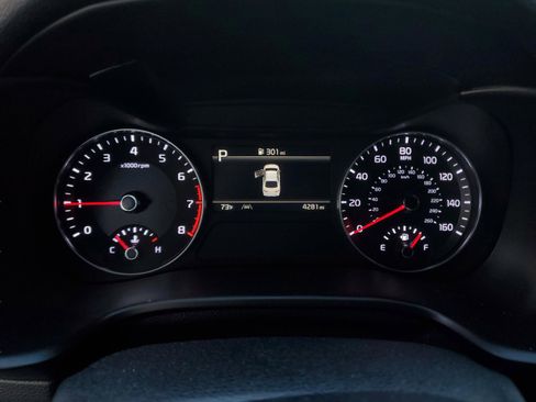 Certified 2024 Kia Forte GT-Line FWD image 28