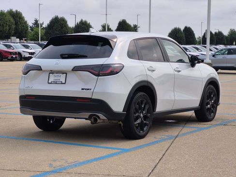 Certified 2024 Honda HR-V Sport image 7