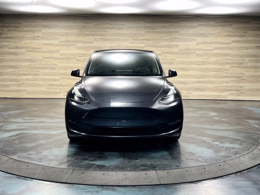 Used 2024 Tesla Model Y Long Range AWD/4WD image 9