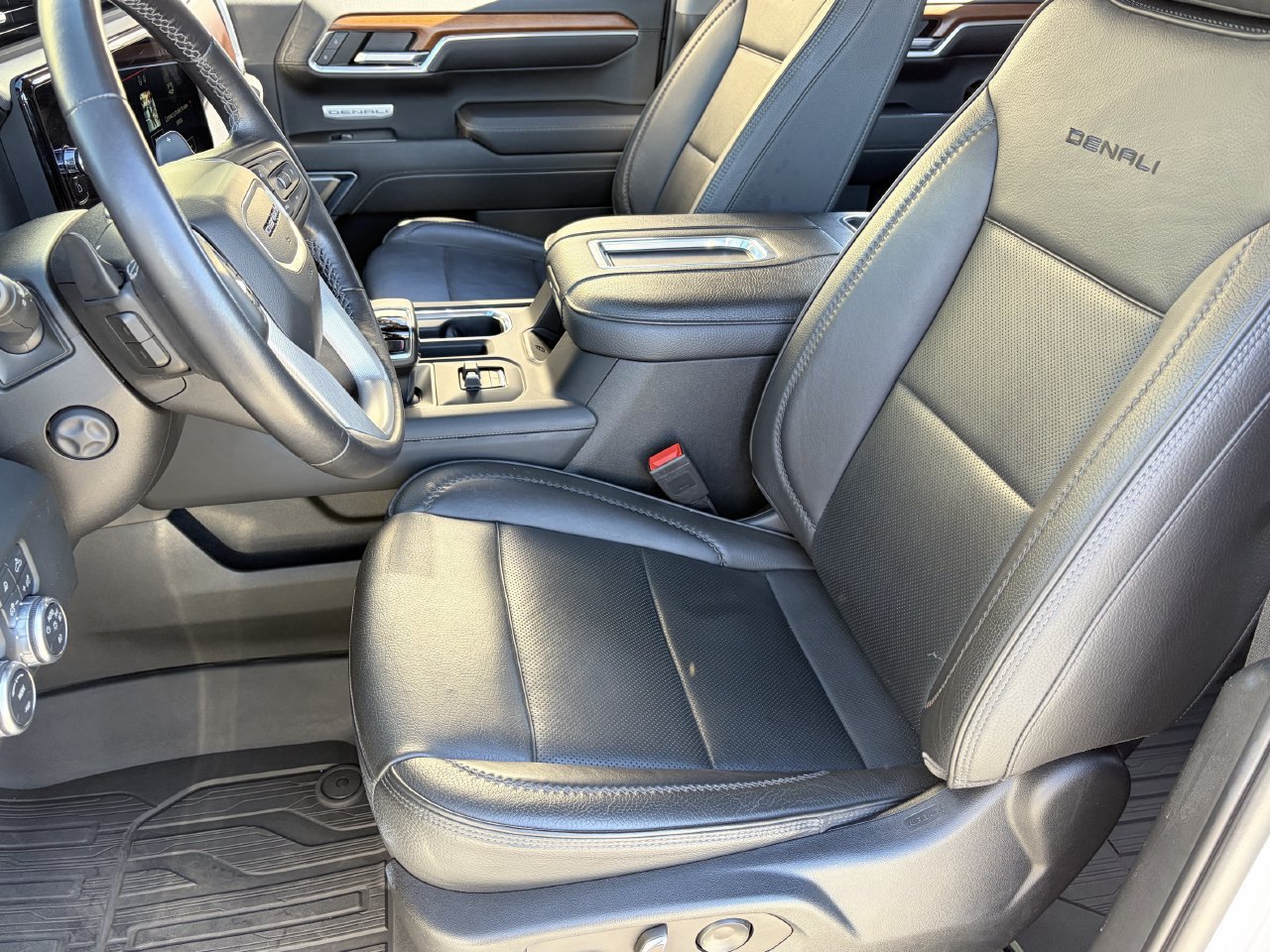 Used 2022 GMC Sierra 1500 Denali w/ Denali Reserve Package AWD/4WD image 19