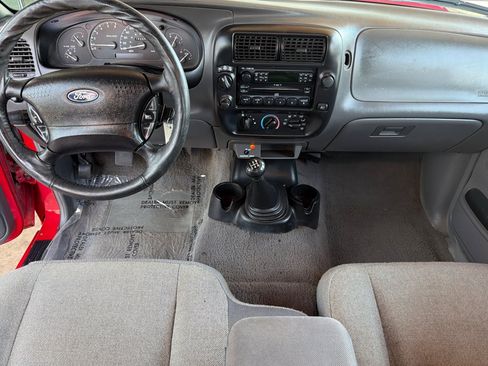 Used 2001 Ford Ranger XLT AWD/4WD image 15