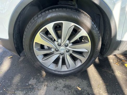 Used 2020 Buick Encore Preferred image 22